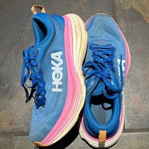 Hoka Women's Bondi 8